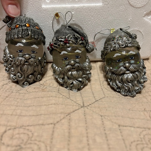 Vintage Home For The Holidays Water Globe Pewter Santa Ornaments. - Picture 5 of 5